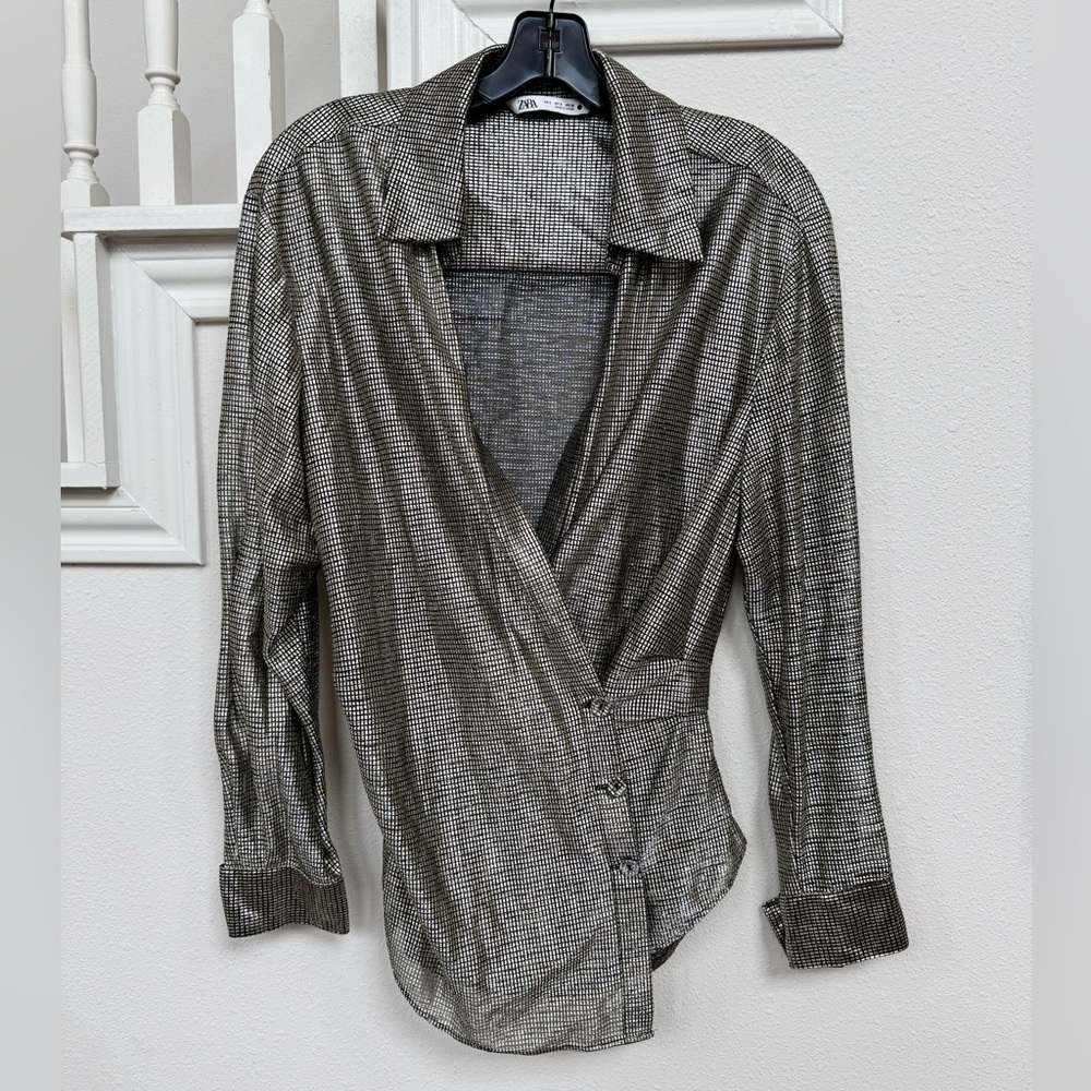 ZARA NWOT Metallic Blouse size S